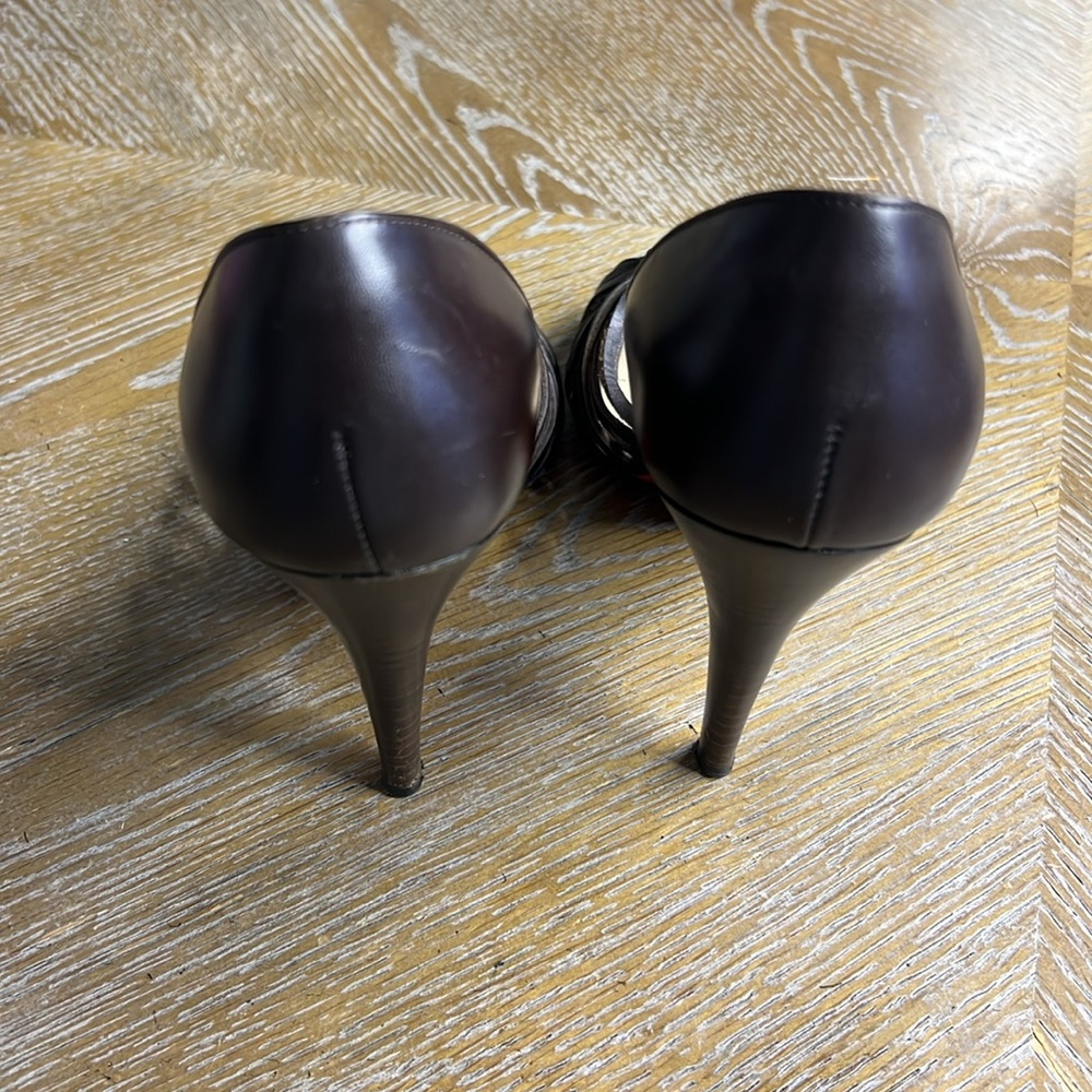 CHRISTIAN LOUBOUTIN Brown Leather Peep-Toe 4”  Heels 36 - Picture 7 of 13